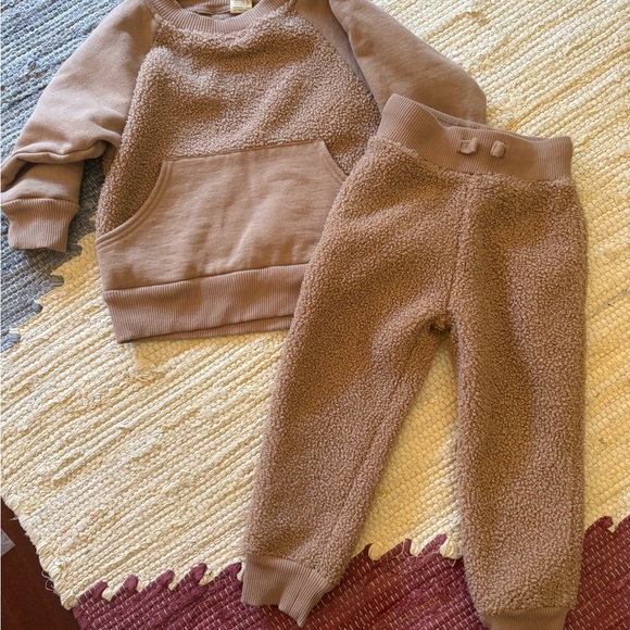 Goumi Sherpa Fleece Set 2-3T - Picture 1 of 1
